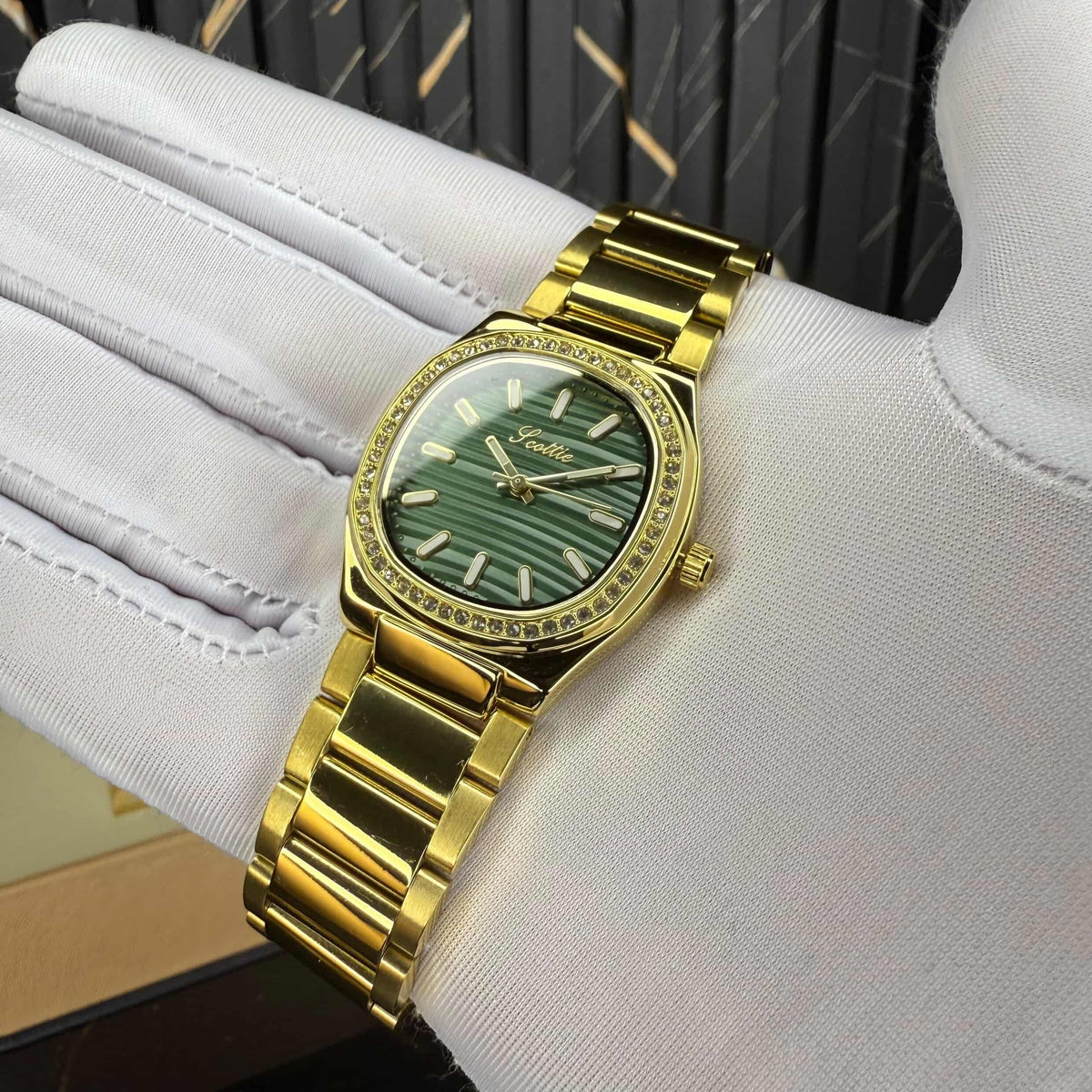 Serenia(gold green)