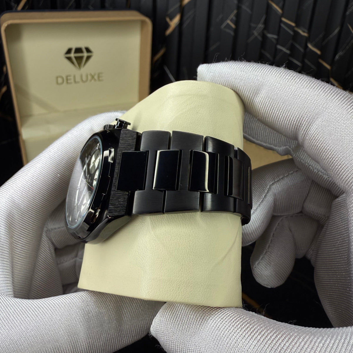 paragon(black)
