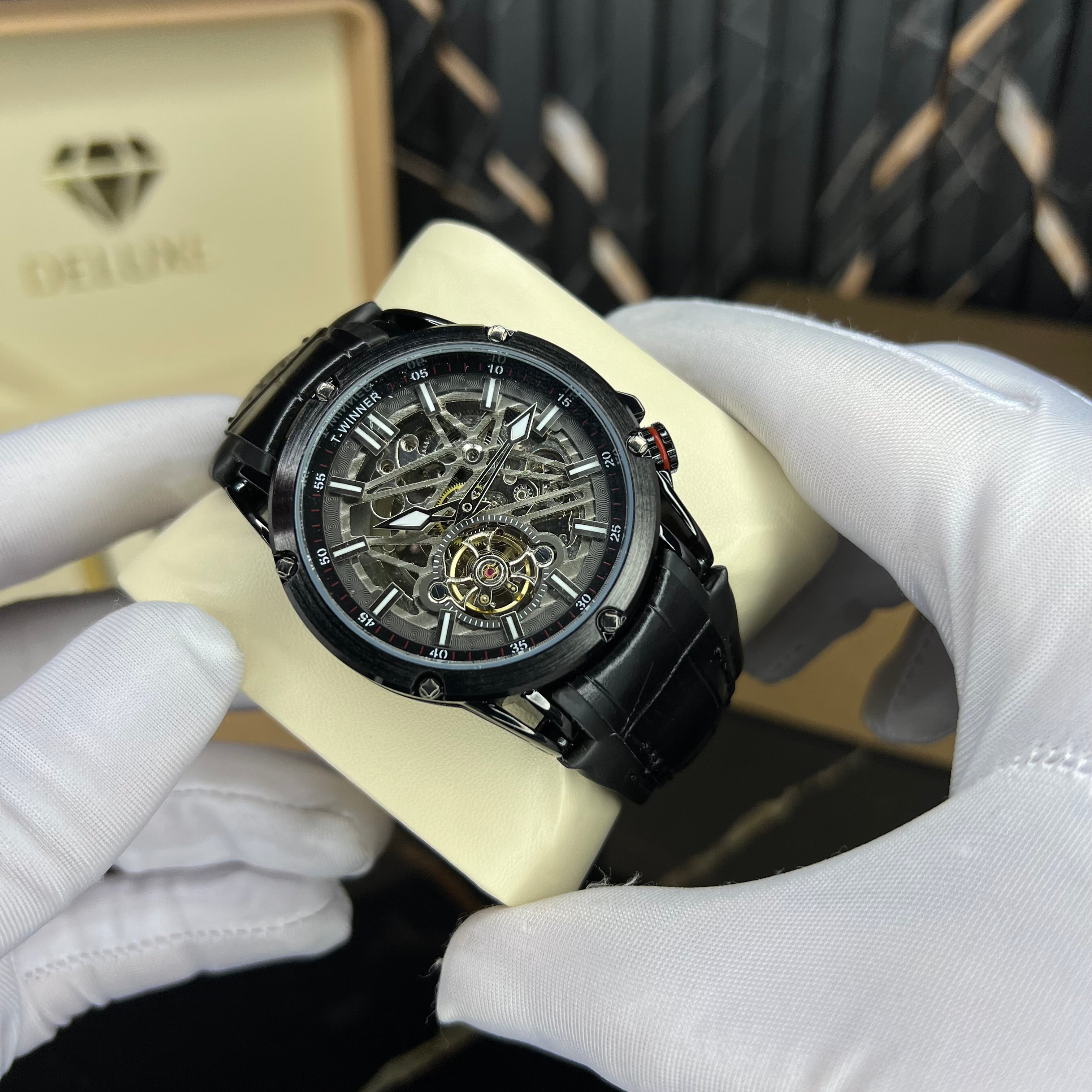 aureon skeletal (black)