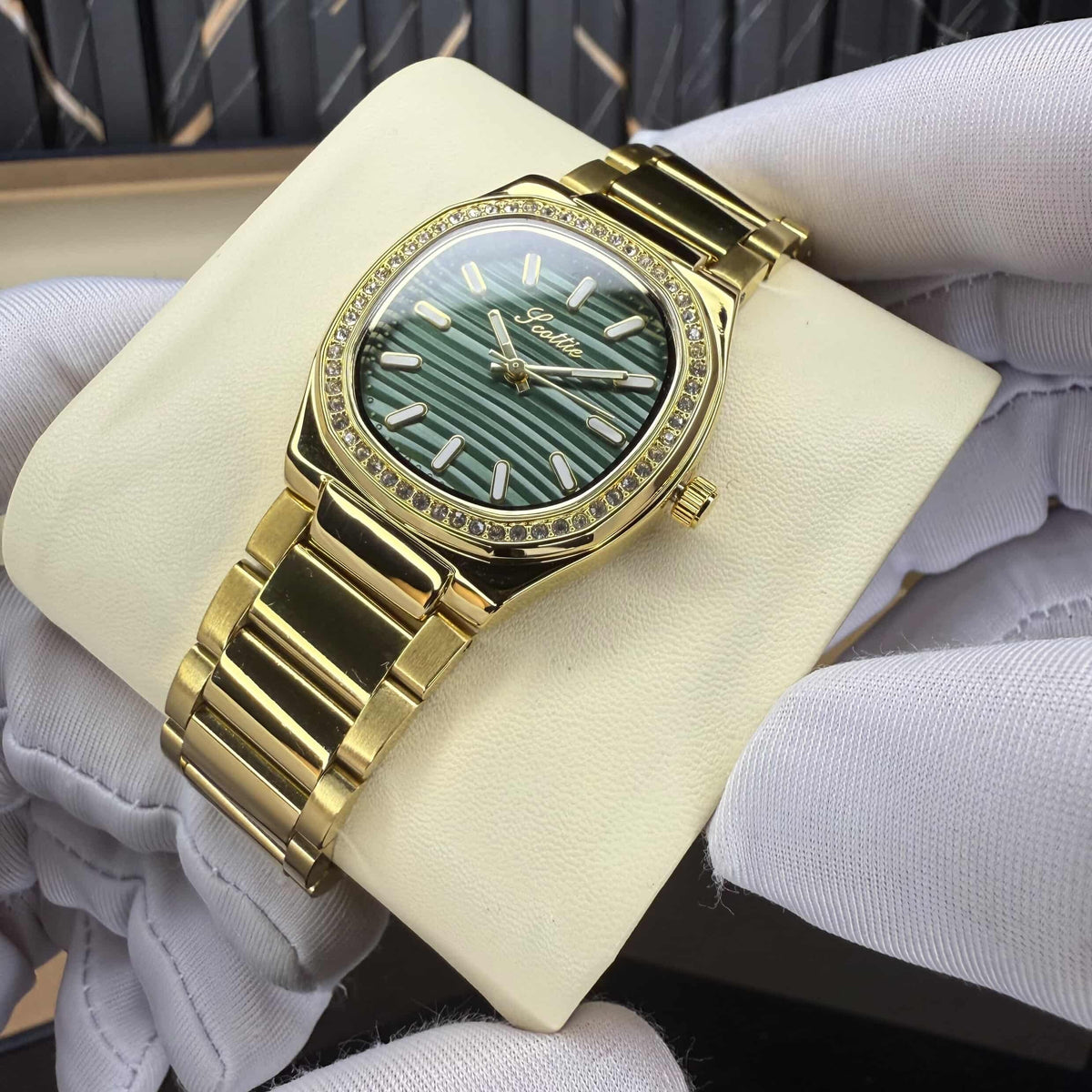 Serenia(gold green)