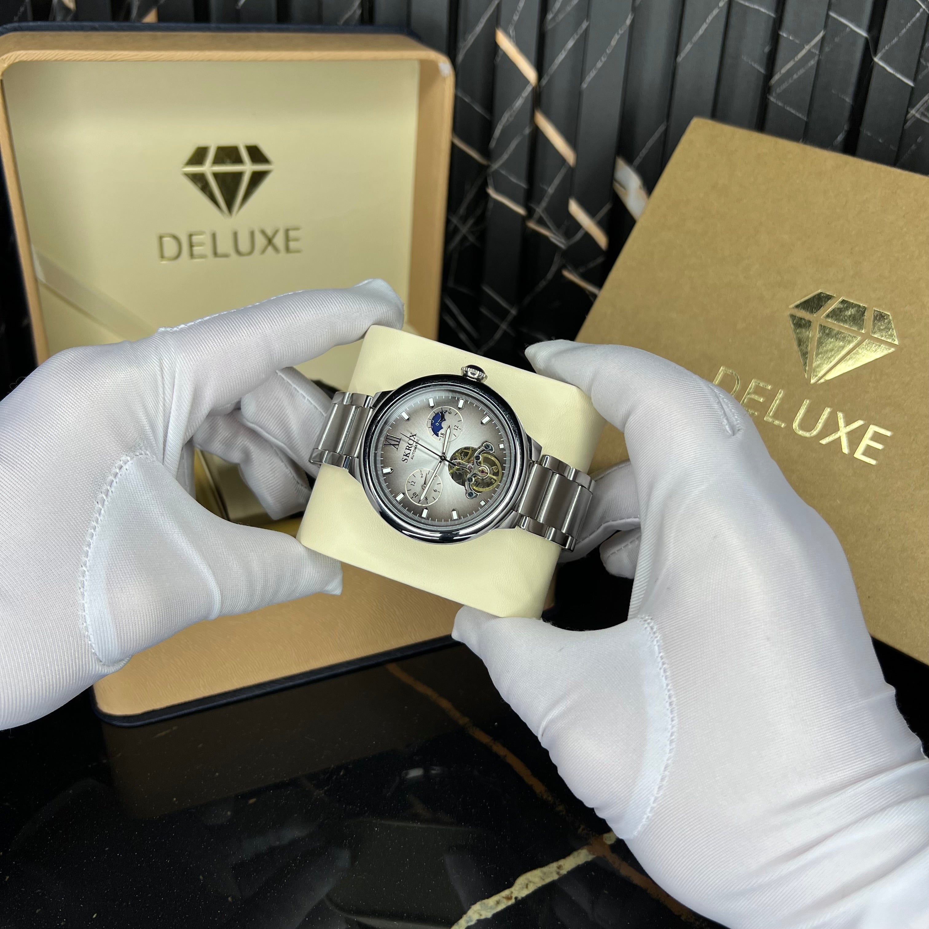 lunar premium(silver)