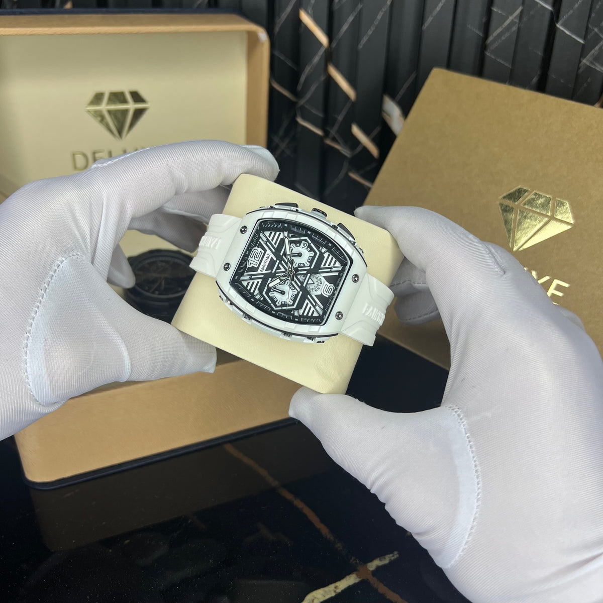mavros(white)