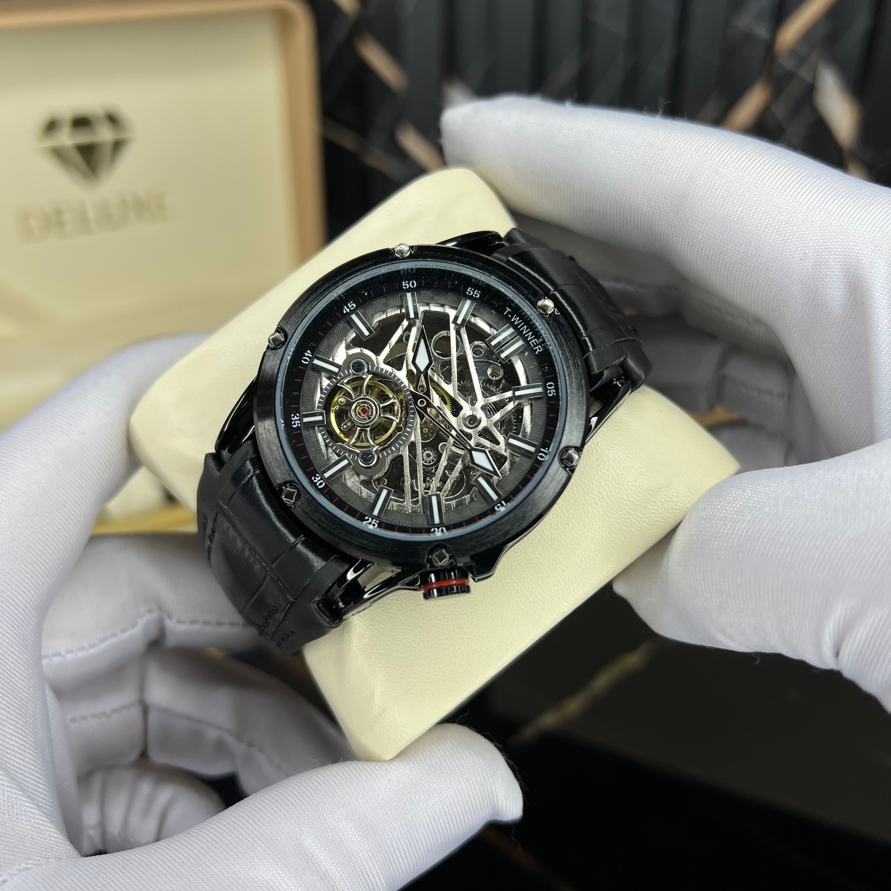 aureon skeletal (black)
