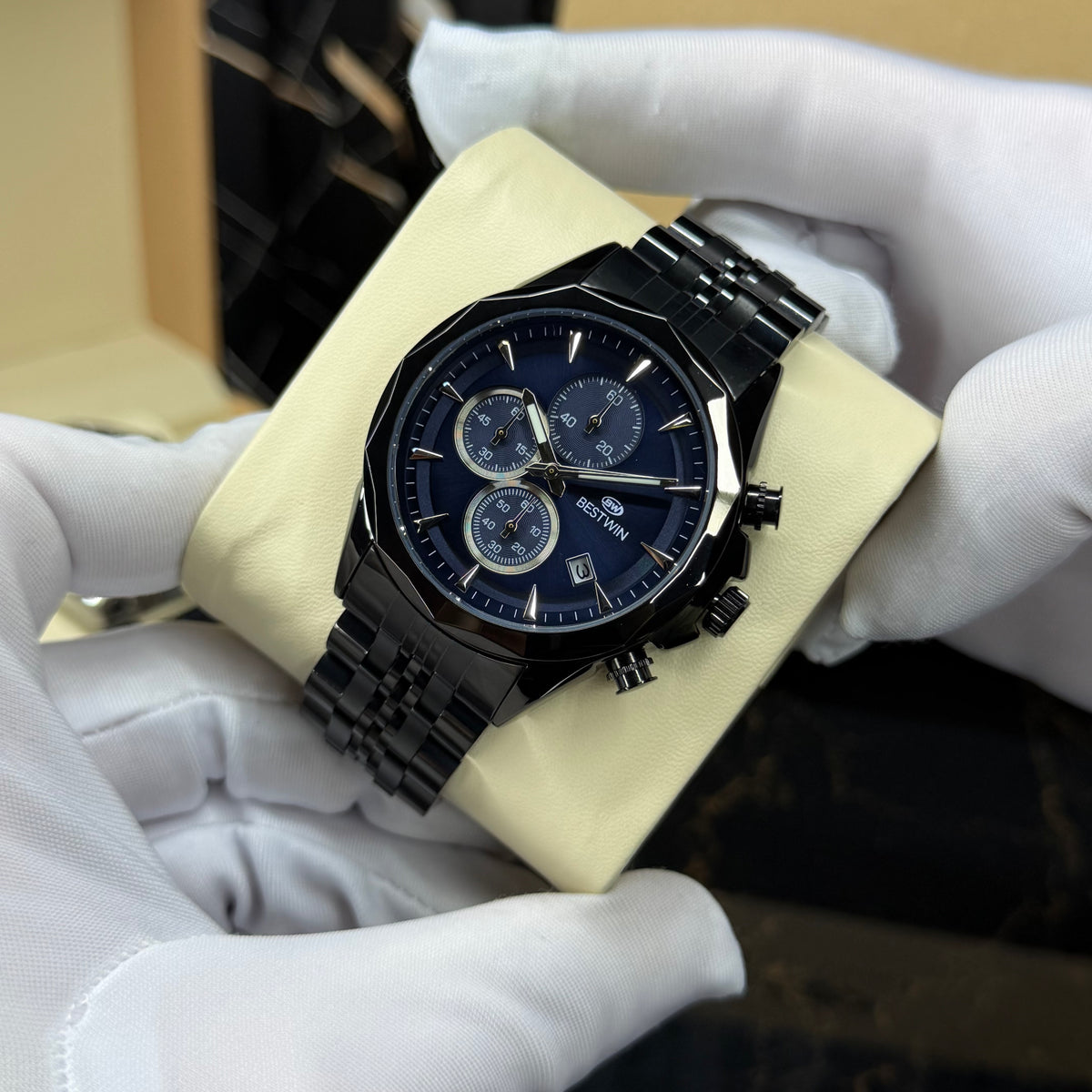 Vertex (black blue)
