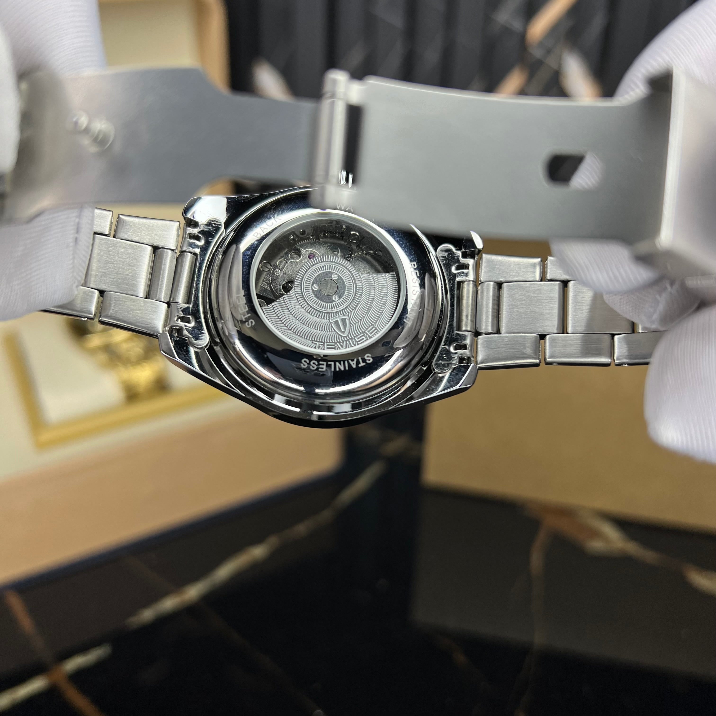 atlas(silver grey)