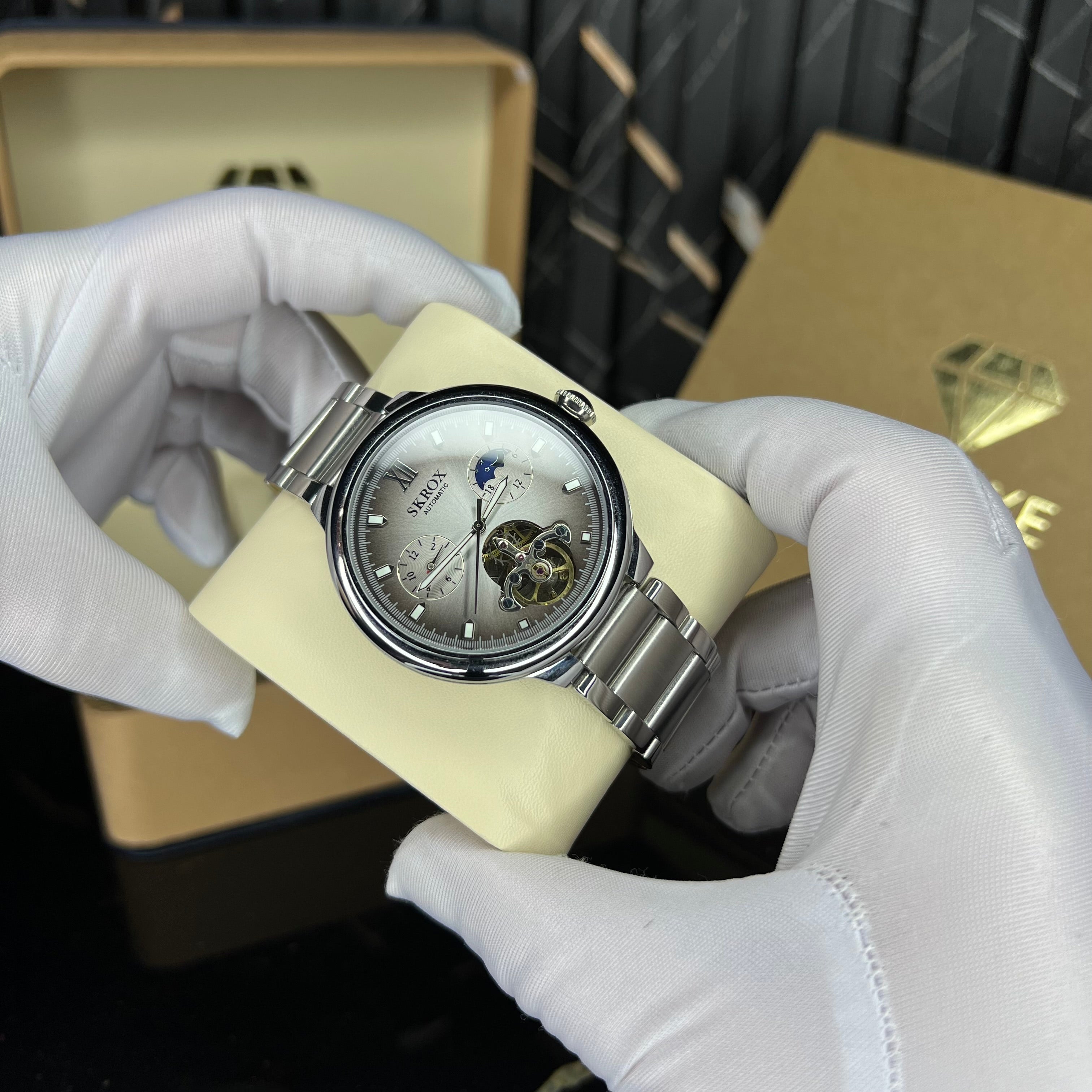lunar premium(silver)