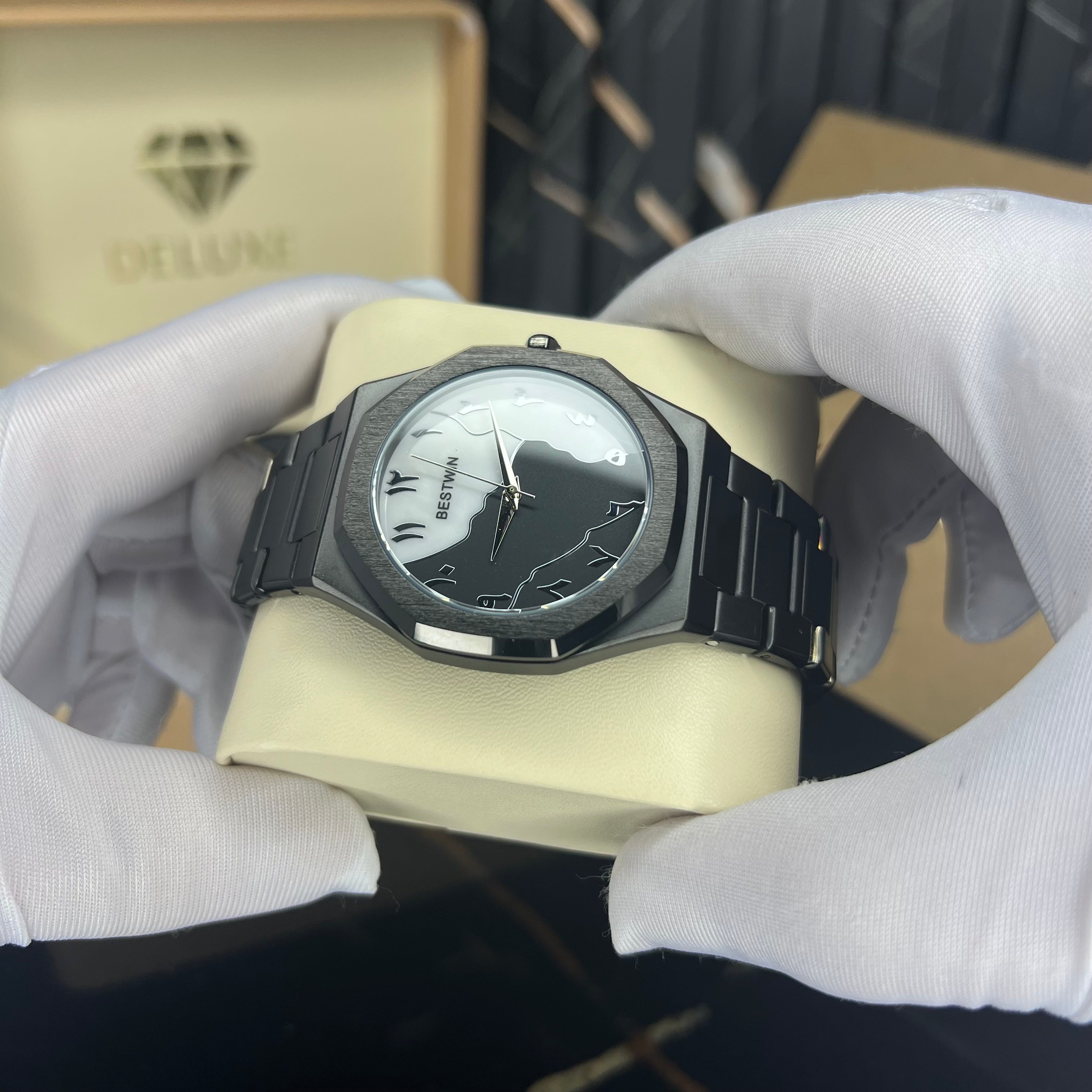 sahara crest(black)