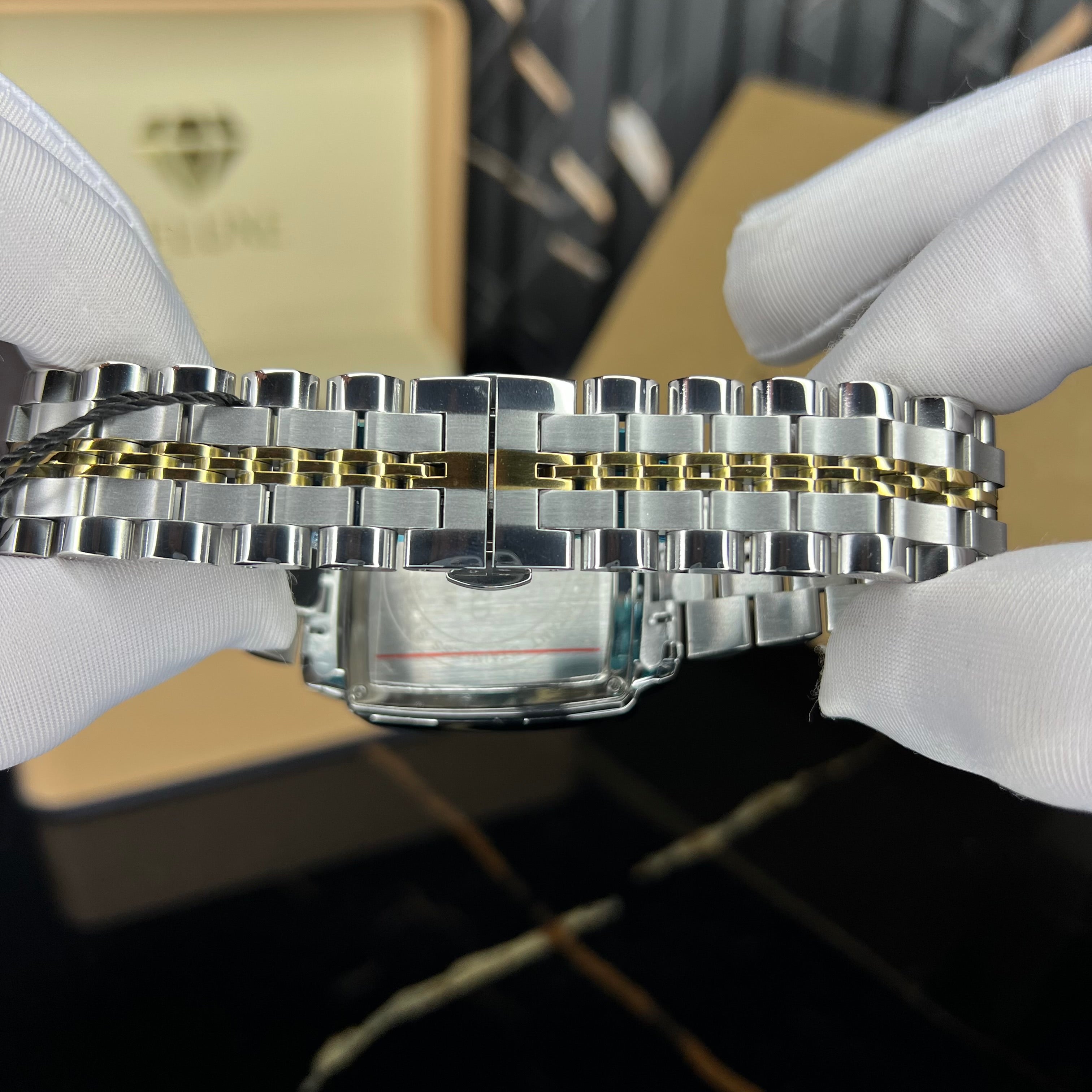 squareline chrono(silver gold)