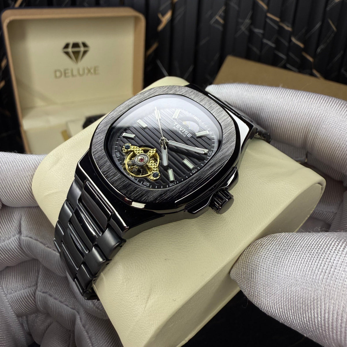 axiome one(black)