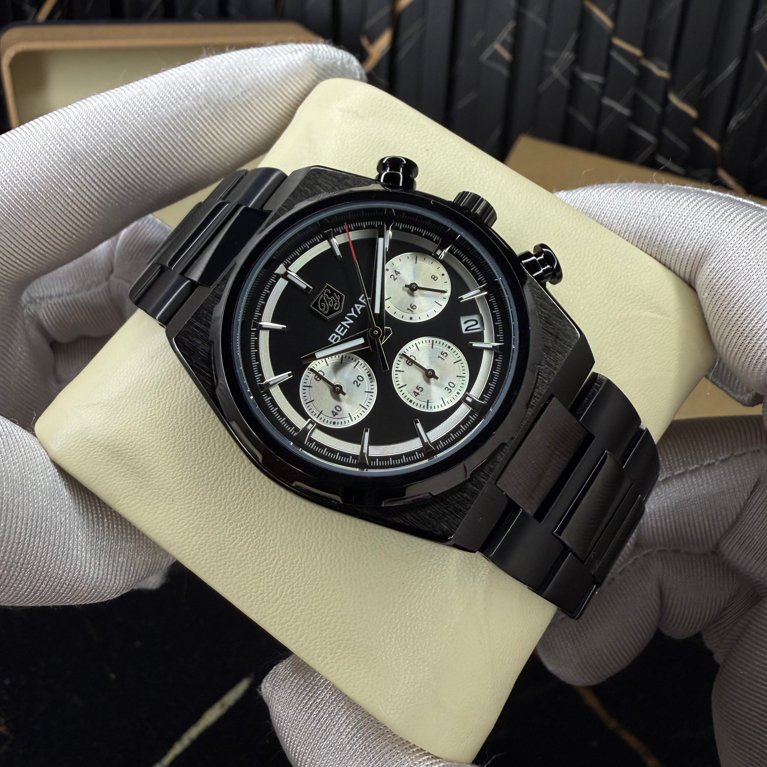 paragon(black)