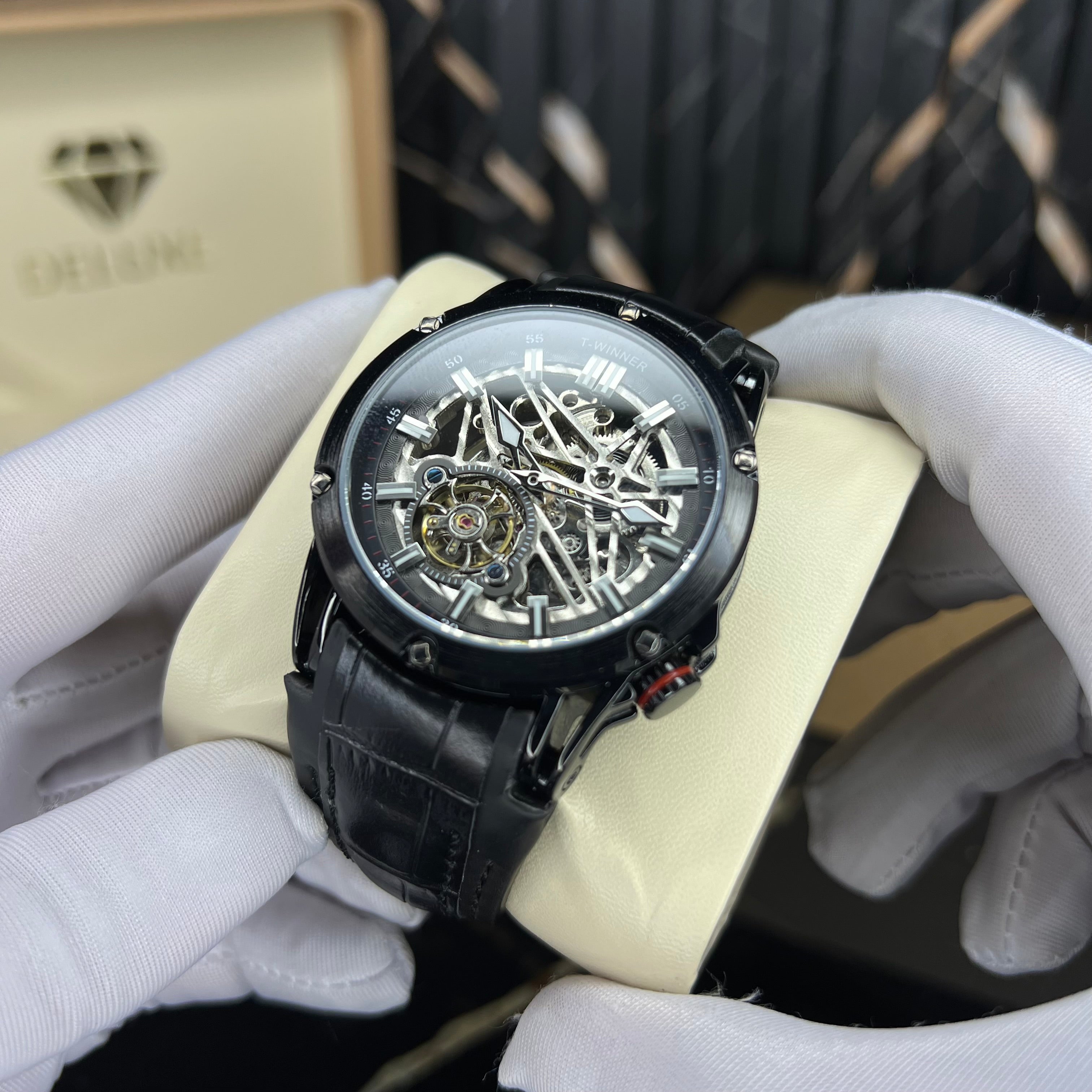 aureon skeletal (black)