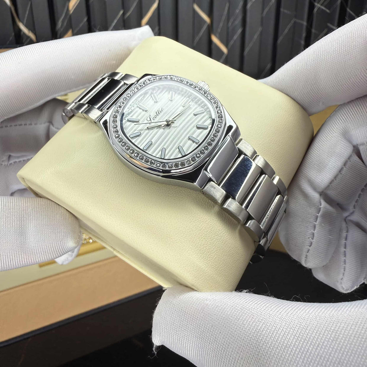 serenia(silver white)