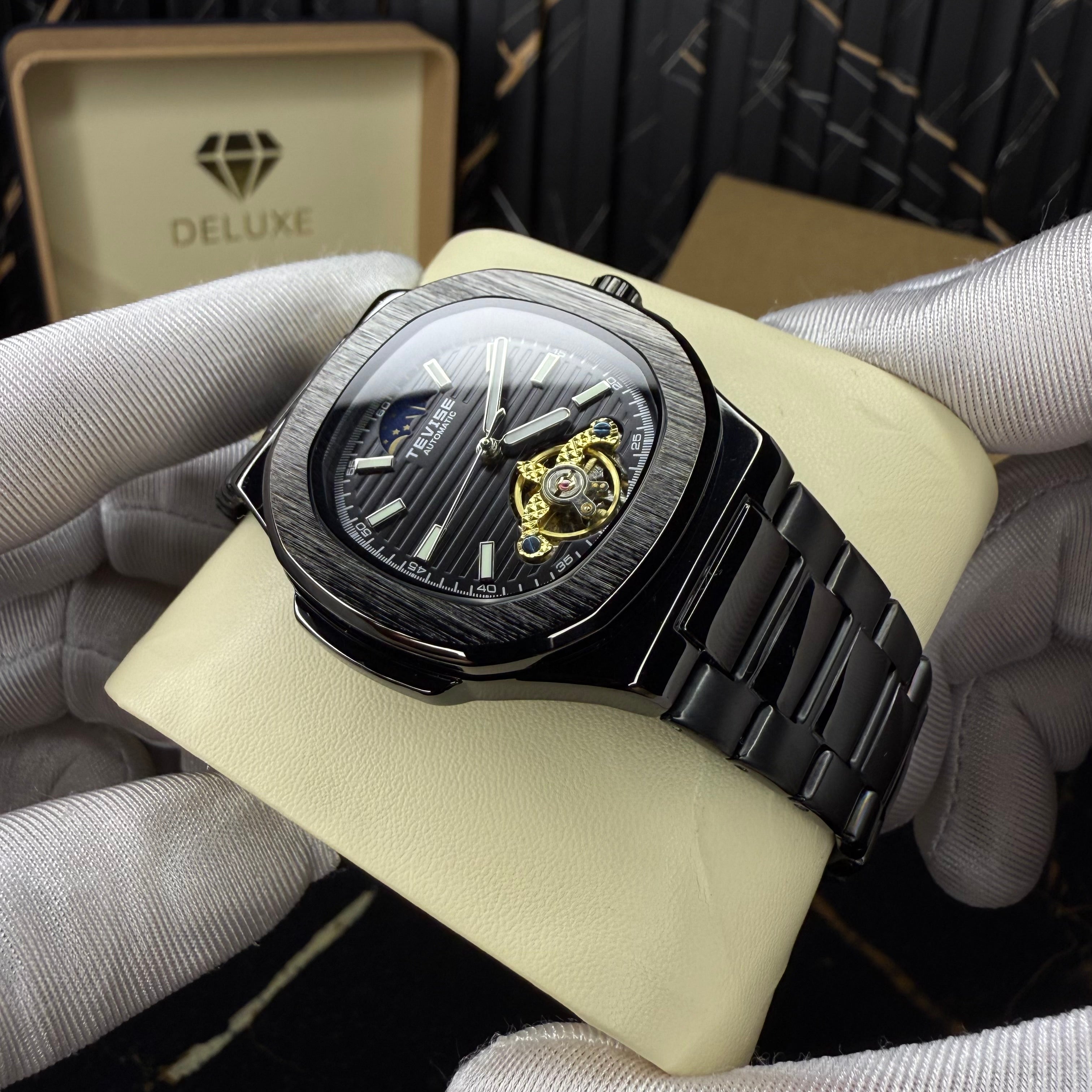 axiome one(black)
