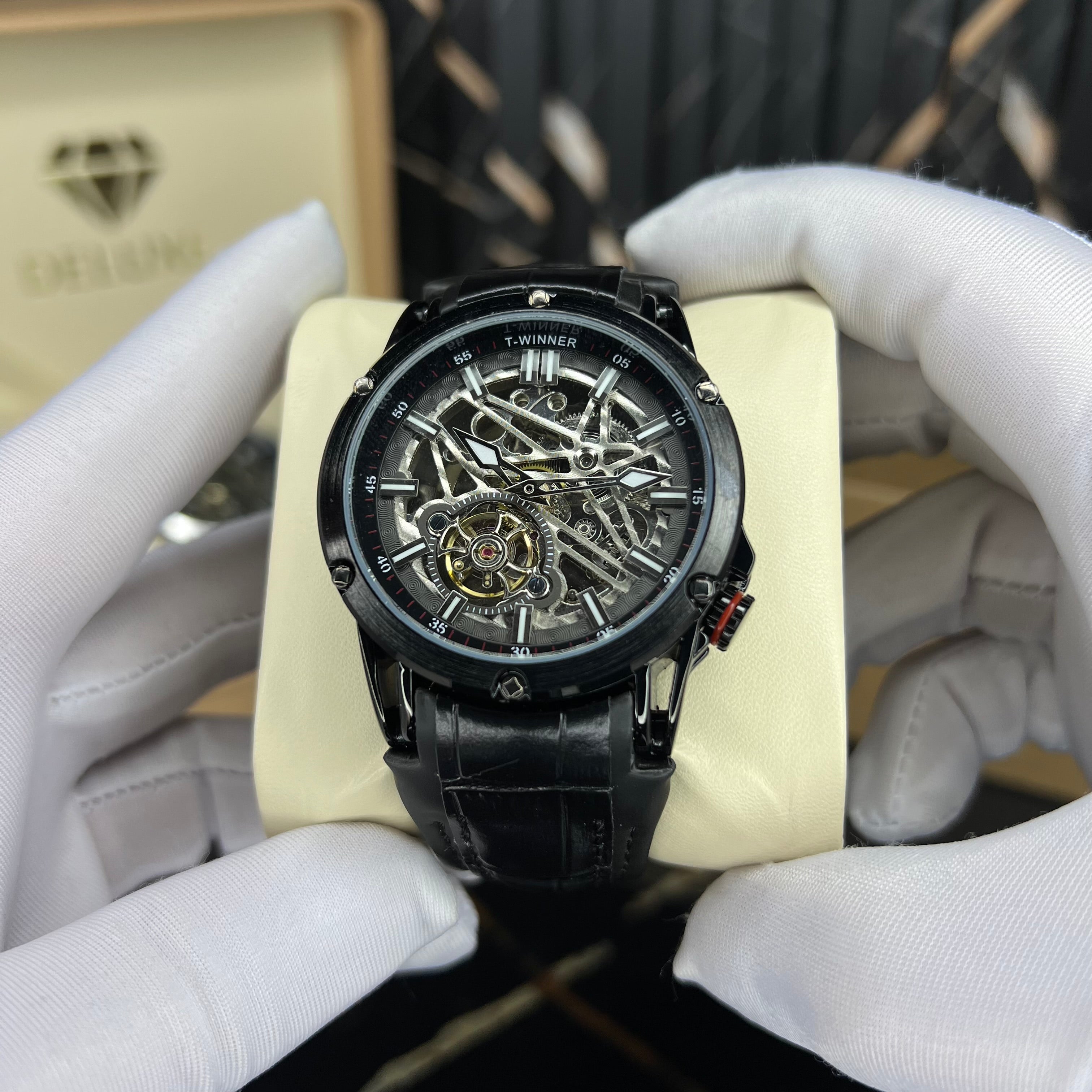 aureon skeletal (black)