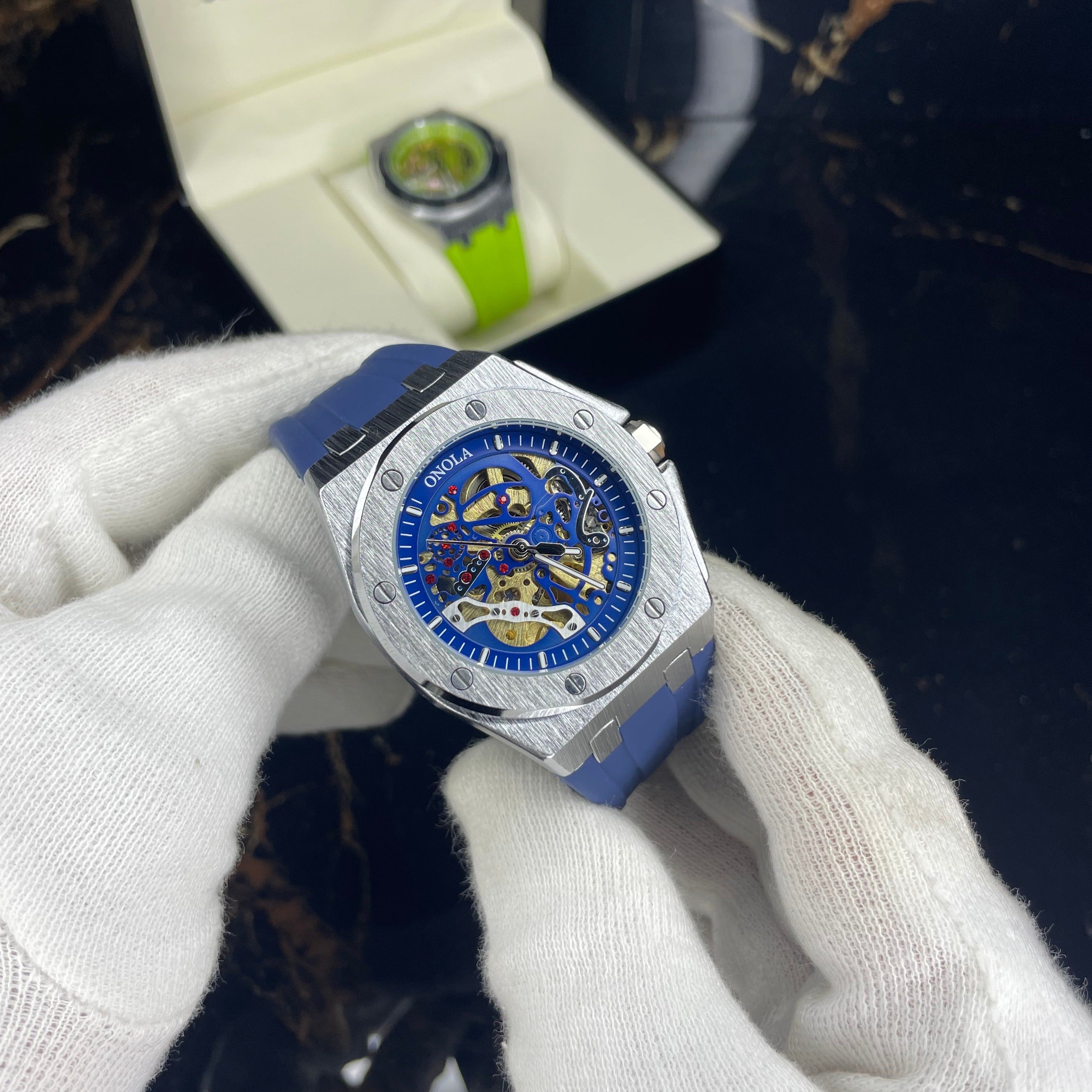 alpha(blue silver)