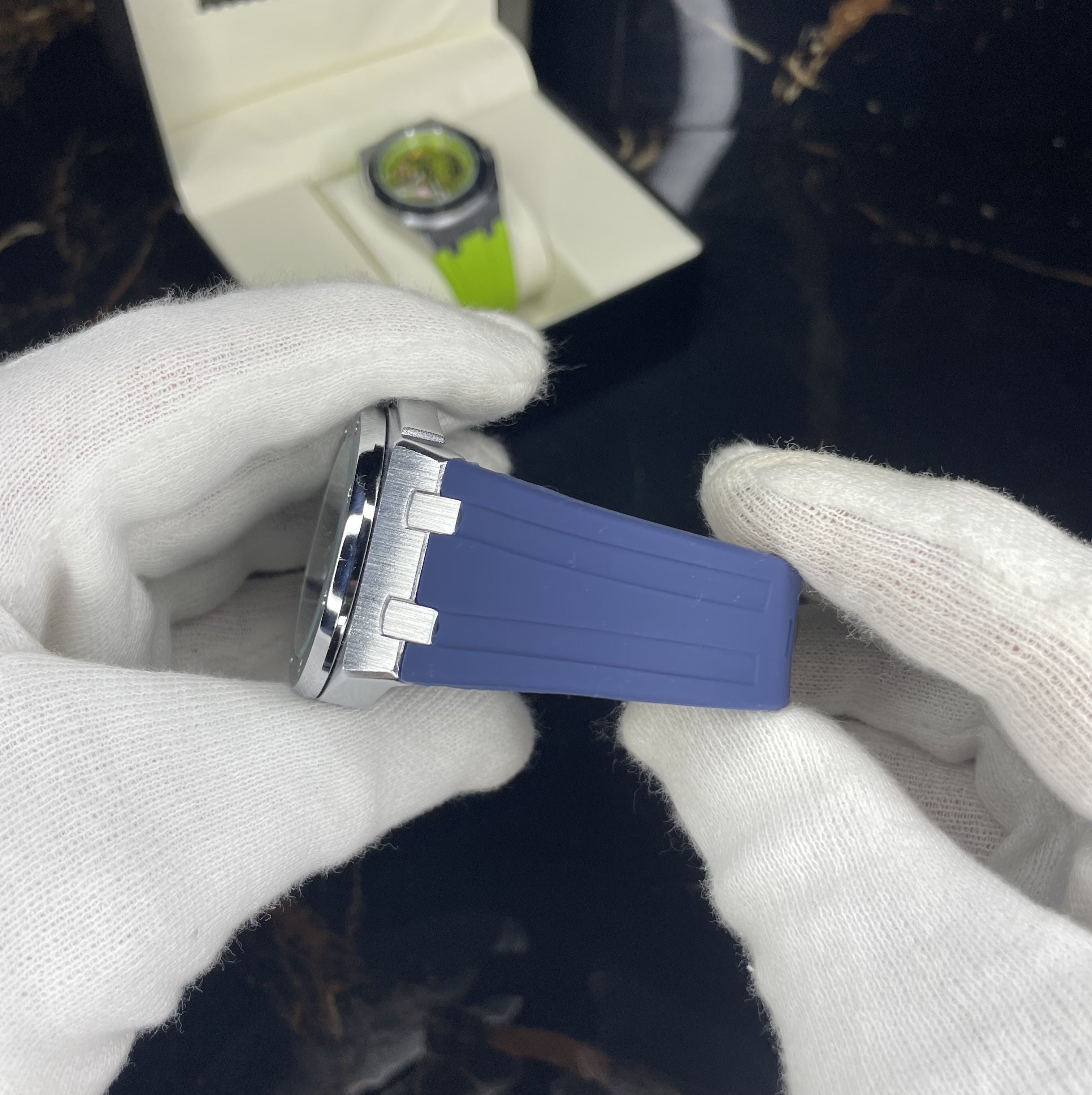 alpha(blue silver)