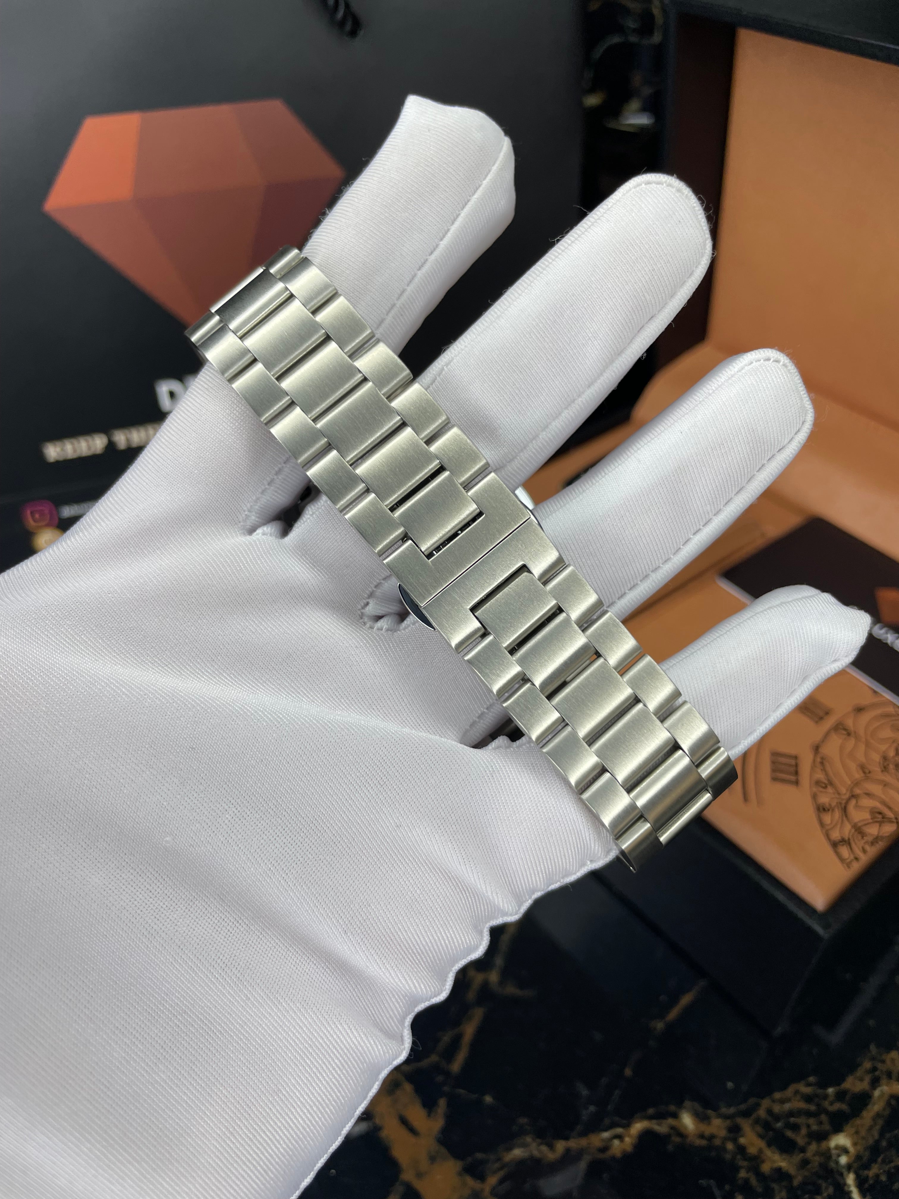 hydrochrono(silver black)